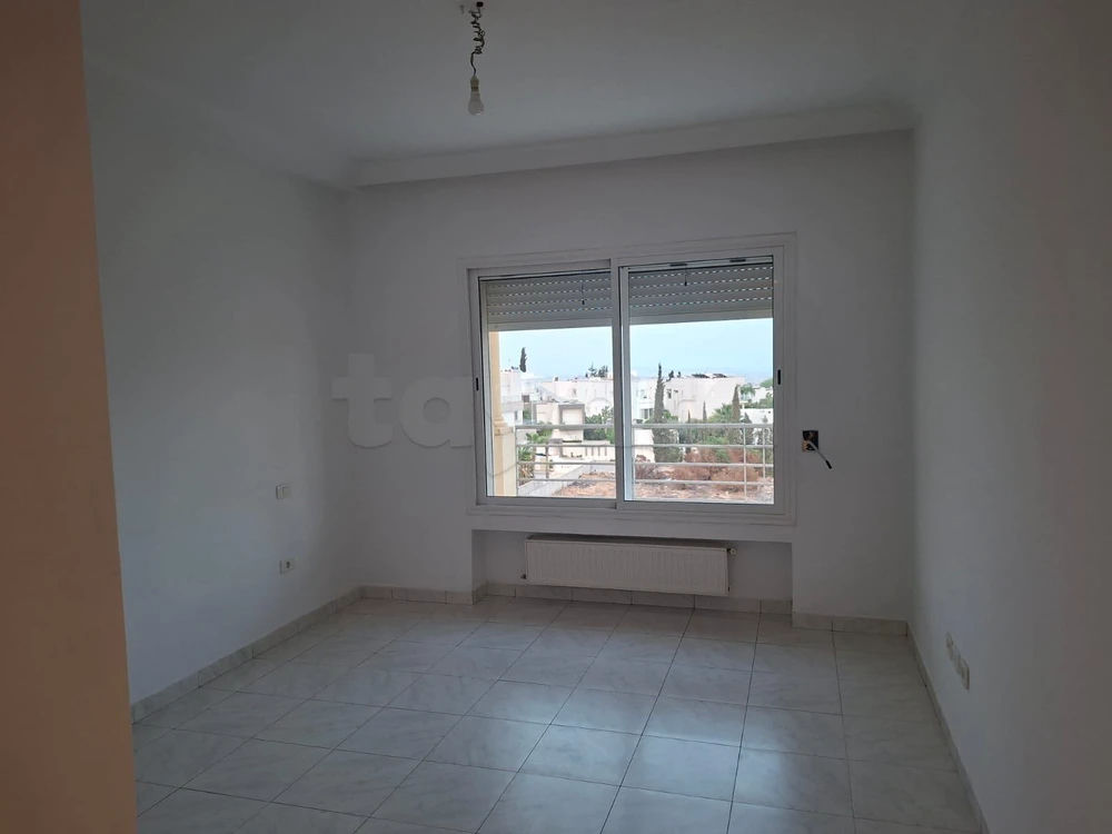 Appartement S+3 haut standing à Menzah 9c avec une grande terrasse, photo 5