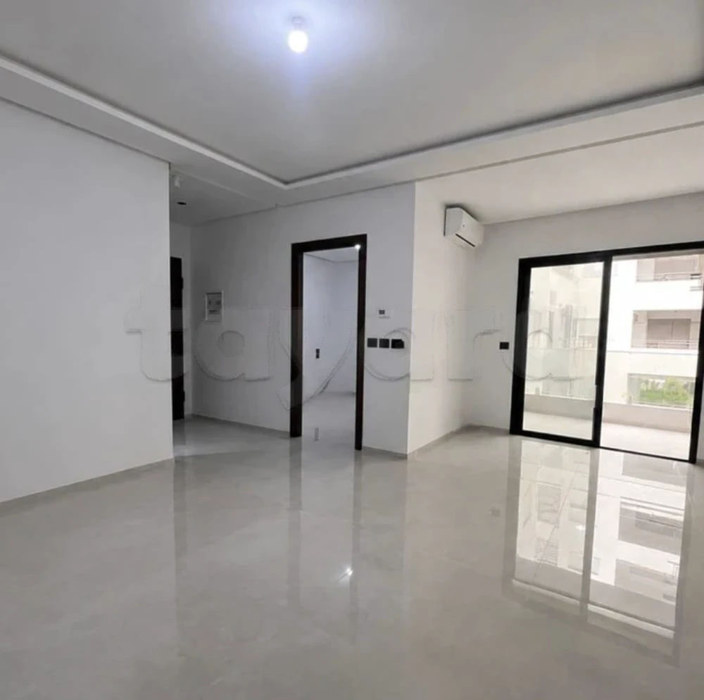 Appartement S+1 jamais habité haut standing à Ennaser 2, photo 1