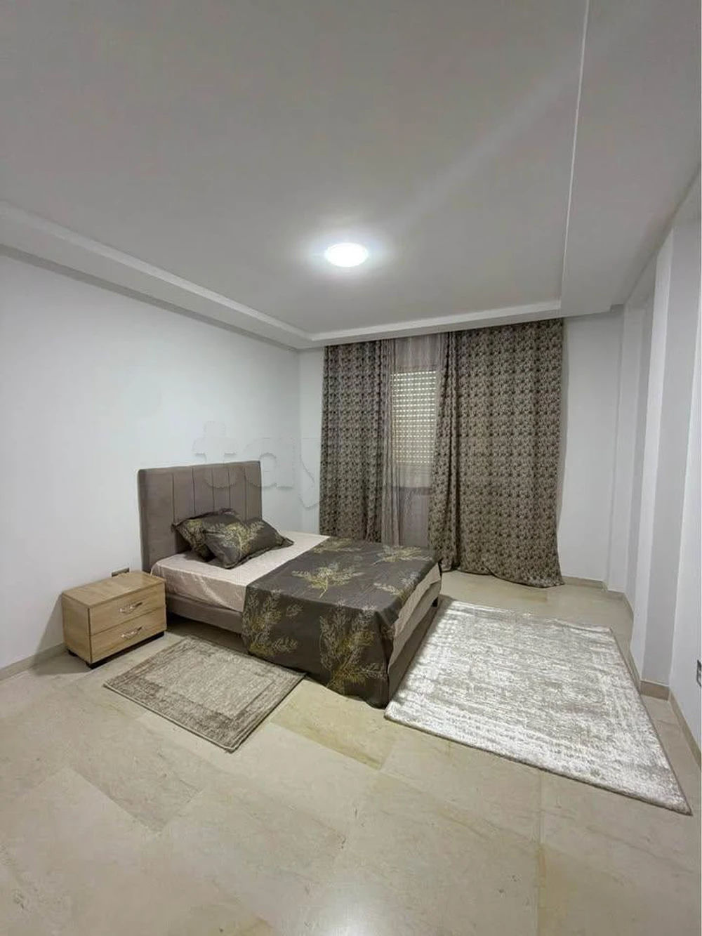 À Louer – Appartement S+3 Bien Meublé à Laouina Situé dans un quartier calme et recherché de Laouina, photo 5