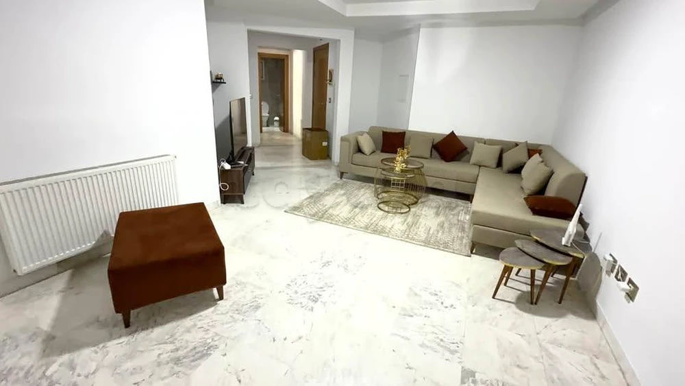 À Louer – Appartement S+3 Bien Meublé à Laouina Situé dans un quartier calme et recherché de Laouina, photo 2
