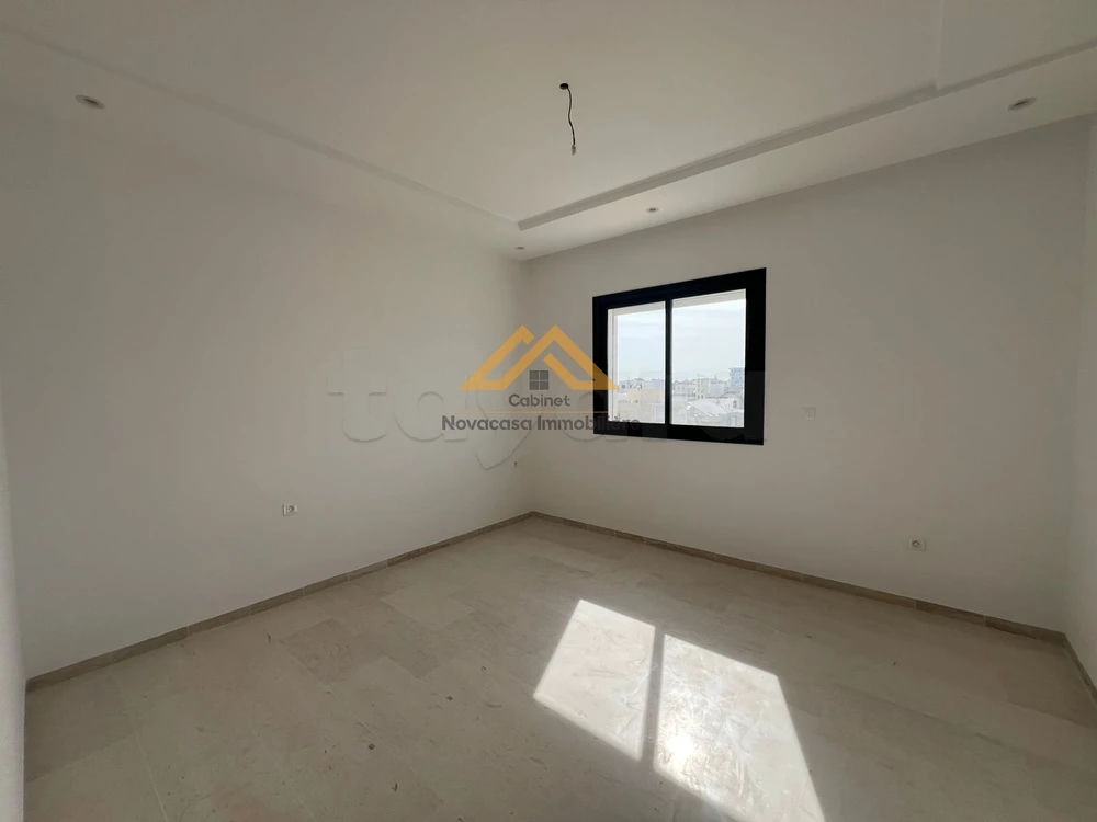 À Louer | Appartement S+1 Neuf – Sahloul 4 avec place de parking sous sol, photo 2