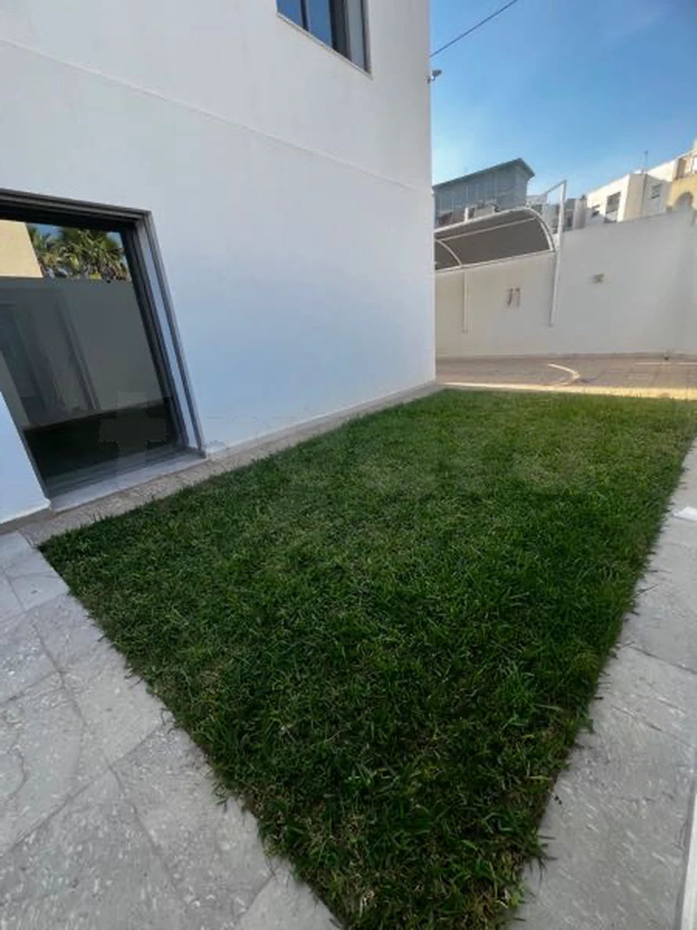 RIADH EL ANDALOUS : TRIPLEX S+4 DE HAUT STANDING À LOUER, photo 1