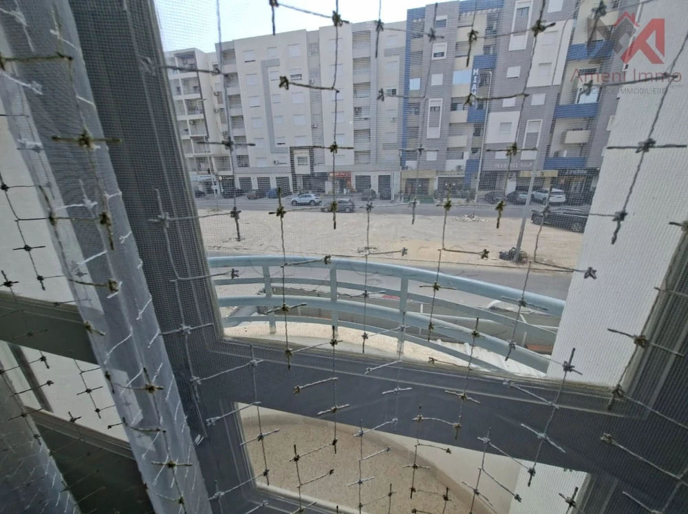 A Louer un appartement S+2 richement meublé à El Mourouj 6, photo 3