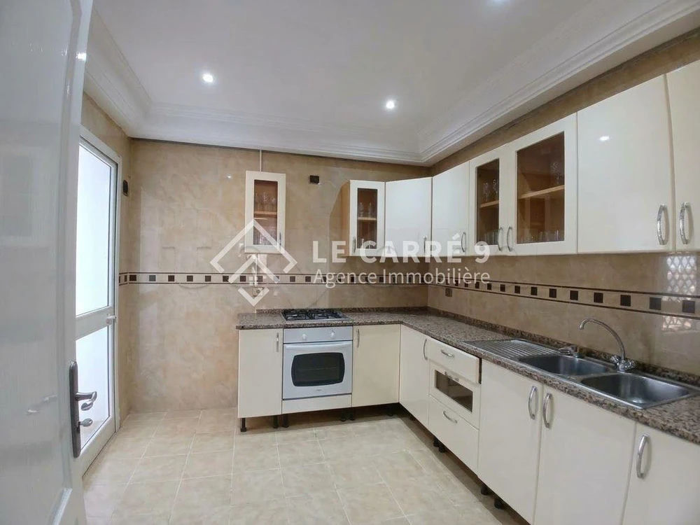 A louer Un Appartement S3 à Ain Zaghouan Nord, photo 2