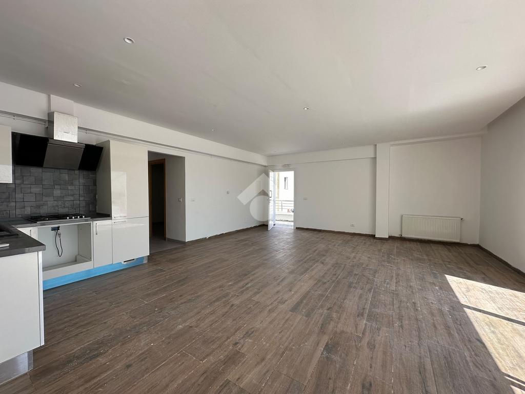 S+2 en location – Ennasr, Rue Mehrez Chairat - Jardins D'Ennasr, photo 3