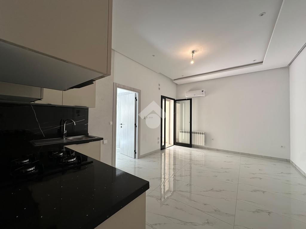 S+1 en location – Ennasr, Rue residence florancia - Jardins D'Ennasr, صورة 1