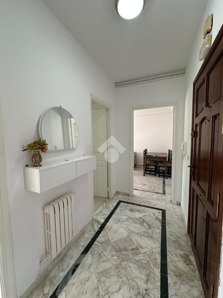 S+1 en location – Ennasr, Rue mohamed rached al béji, photo 1