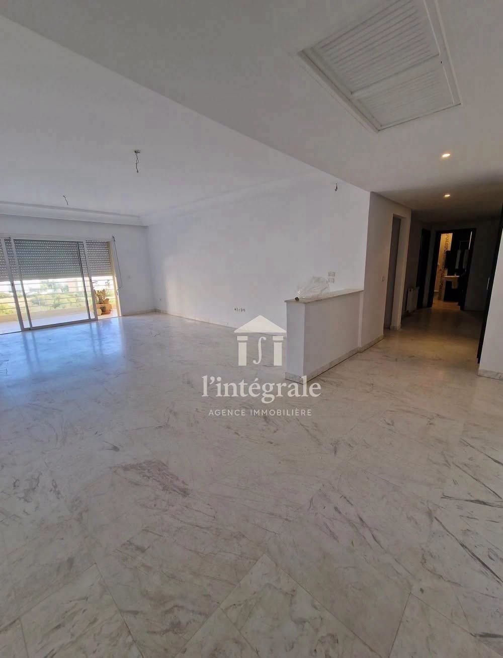 Coquet appartement s3 avec terrasse, photo 2