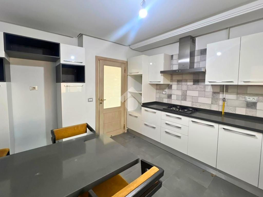 S+3 en location – Les Berges Du Lac, Rue du dolar - Le Lac 2, photo 5