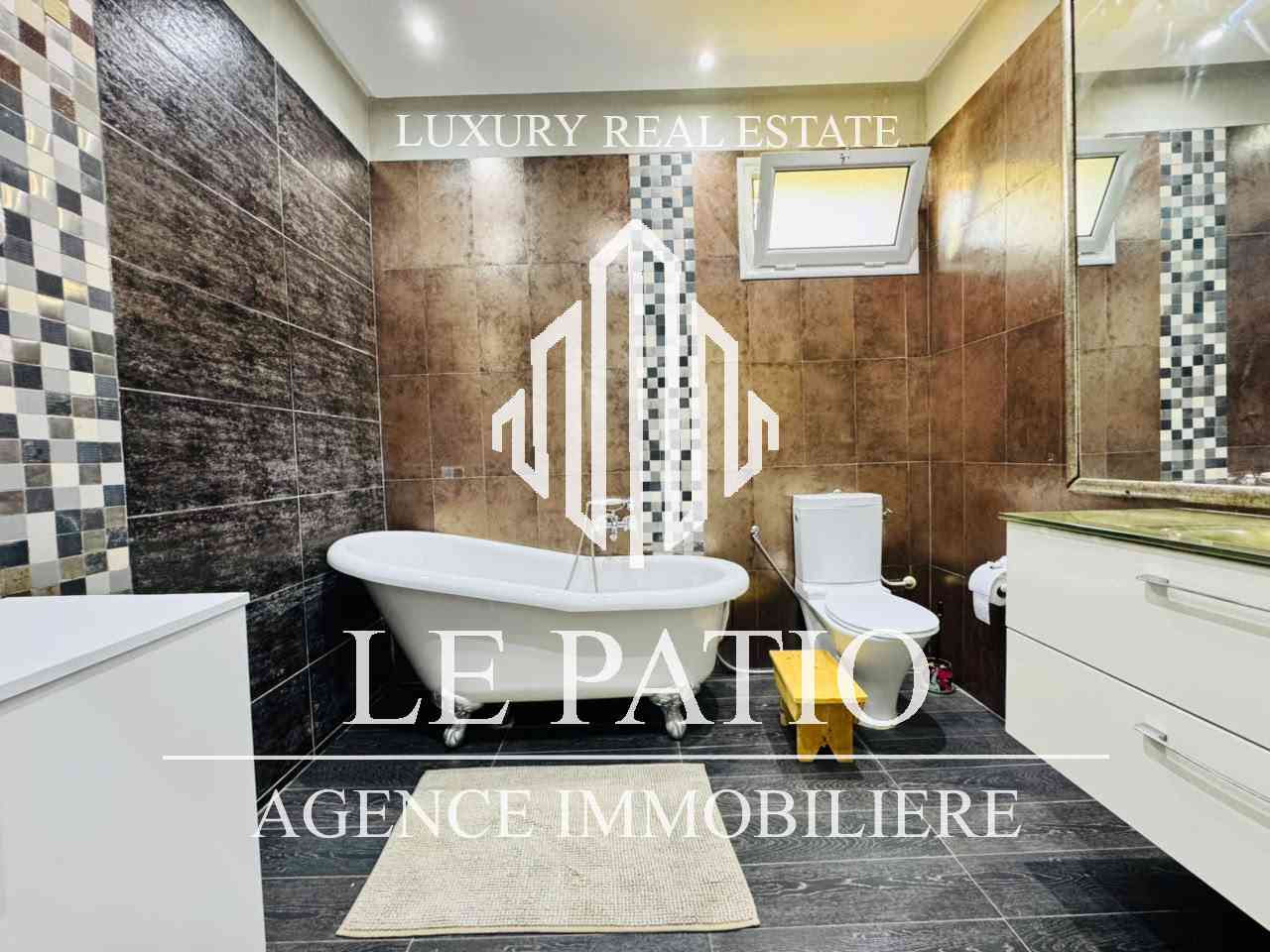 Rez de chaussee de villa meuble a carthage, صورة 5