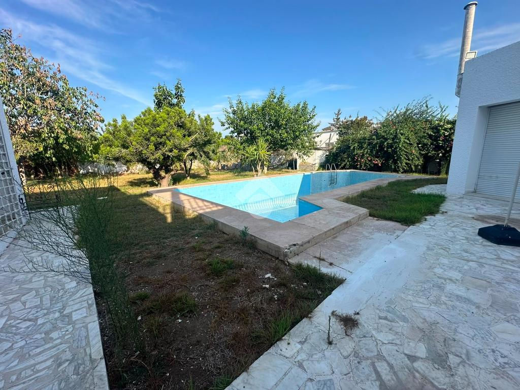 Villa individuelle en location – La Soukra, Rue ibn naji - Soukra, photo 3