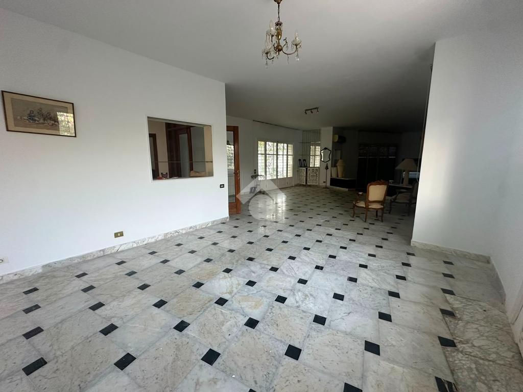 Villa individuelle en location – La Soukra, Rue ibn naji - Soukra, photo 4