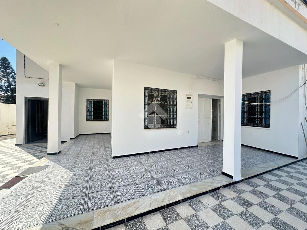 Etage de villa en location – M'Saken, Rue M'saken, صورة 1