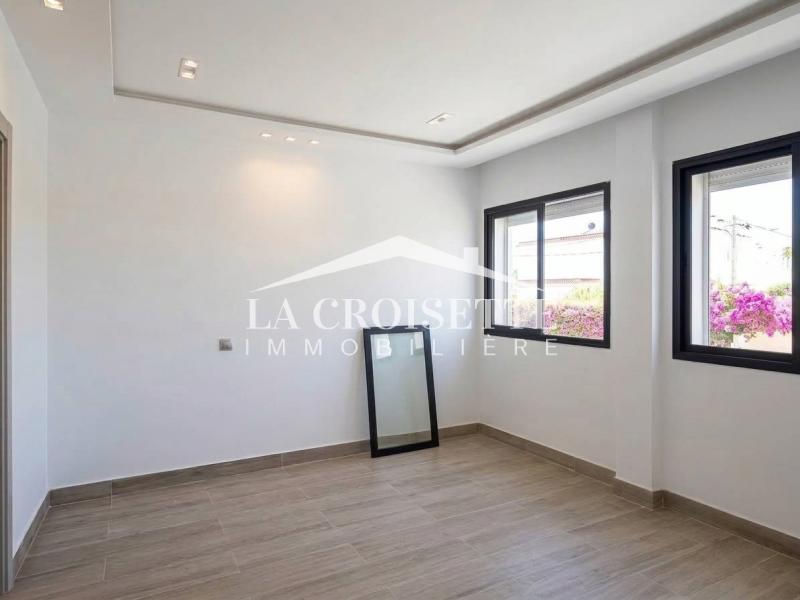 Triplex S+4 avec jardin à La Marsa MTRL0058, photo 4