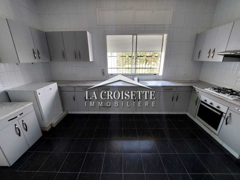 Villa S+5 avec jardin à La Marsa MVL0217, صورة 5