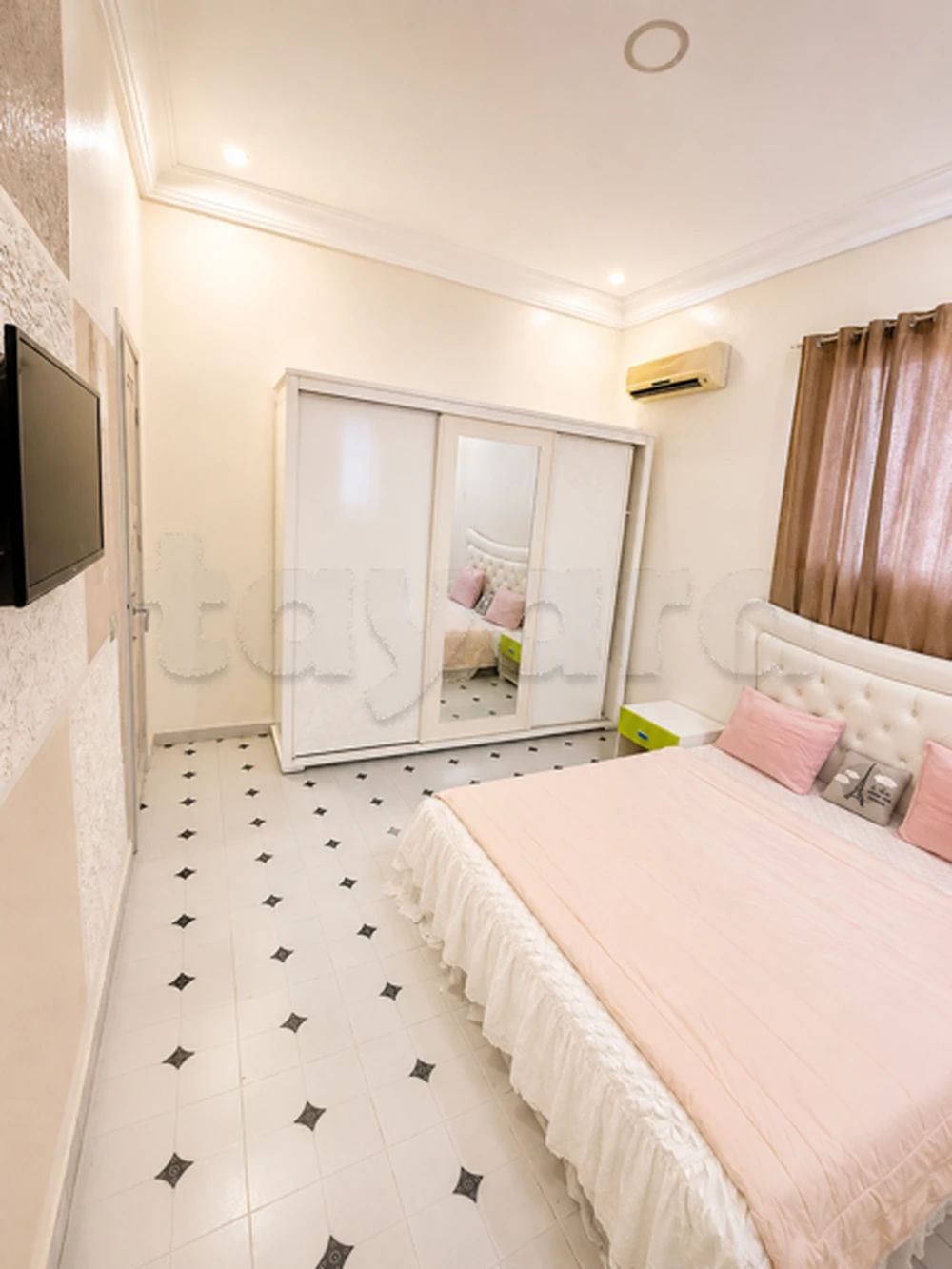 🏡 Charmante Mini Villa 2 Chambres avec Jardin Privatif & Garage – À Deux Pas de la Mer, photo 4
