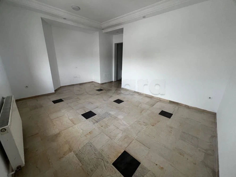 ENNKHILETE - ARIANA: APPARTEMENT S+3 A LOUER, photo 2