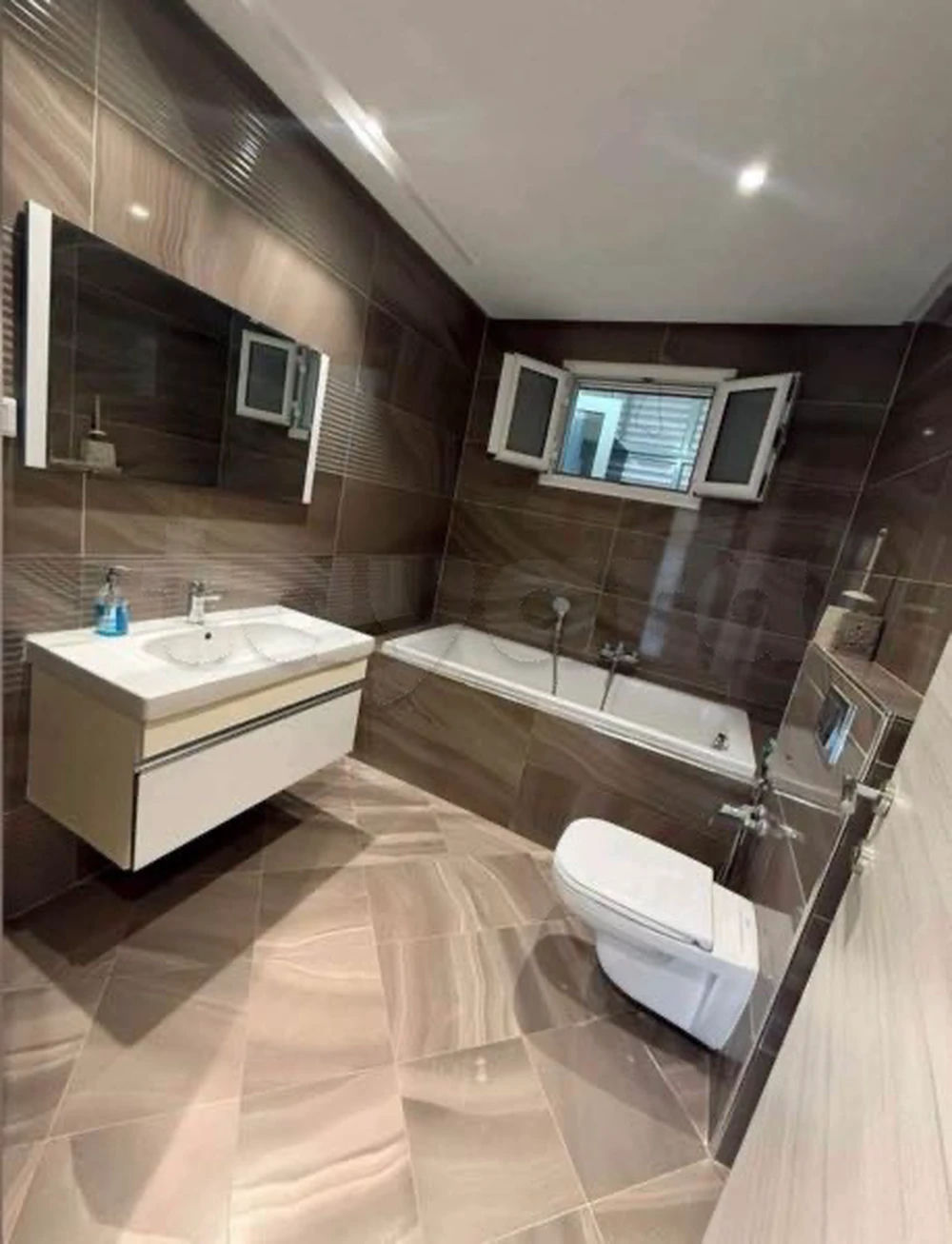📍 ENNASR 2 APPARTEMENT S+4 À LOUER, photo 4