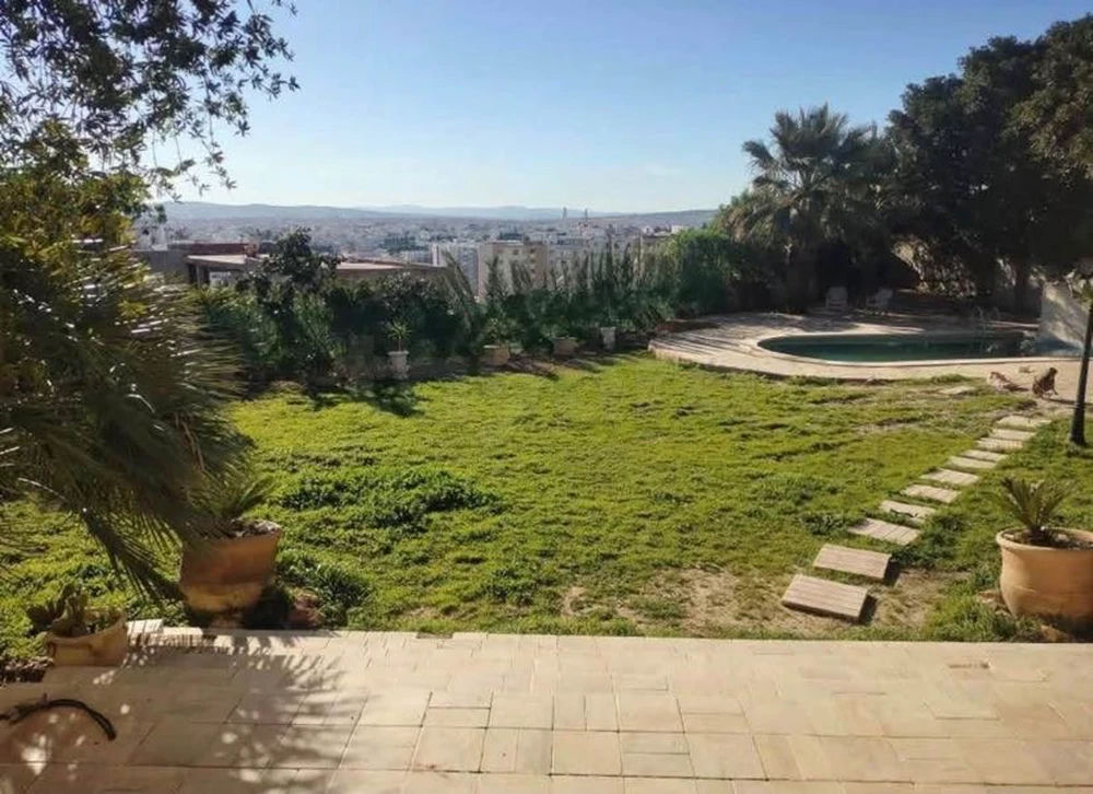 📍MANAR 1 : VILLA S+5 AVEC PISCINE A LOUER VIDE OU MEUBLÉ, صورة 1