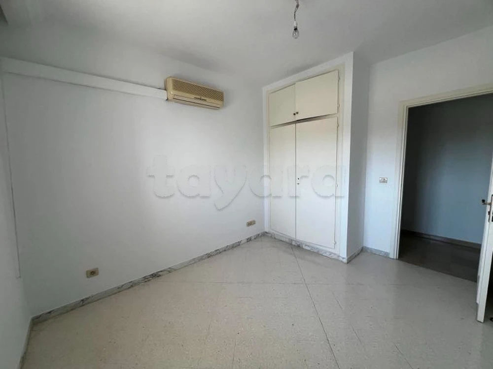 LAC 1 : APPARTEMENT S+2 À USAGE HABITATION OU BUREAUTIQUE À LOUER, photo 4