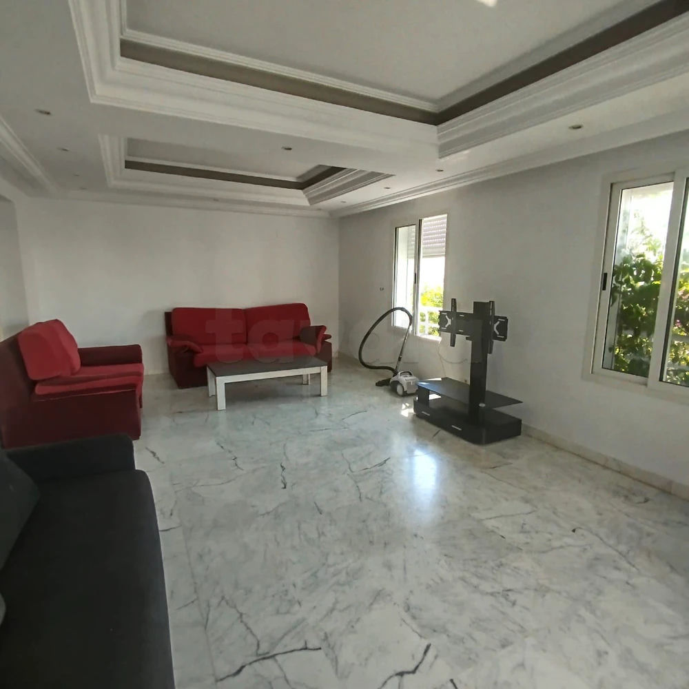 🎈A louer un joli étage de villa S+3 à Ennasr2, photo 1