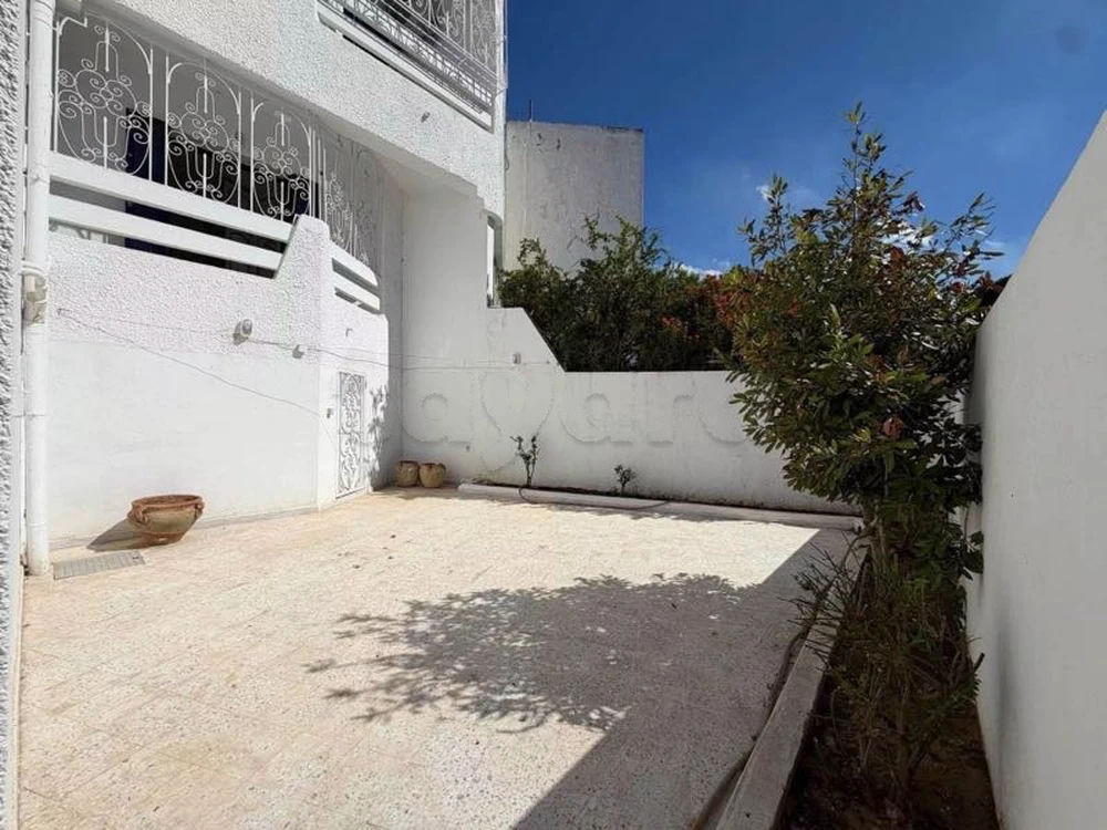 📍 MANAR 1 : TRIPLEX S+5 A USAGE HABITATION OU BUREAUTIQUE A LOUER, photo 2