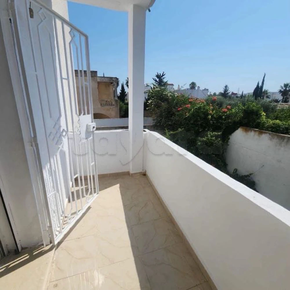 CHOTRANA 3 : ETAGE DE VILLA S+2 A LOUER, photo 5