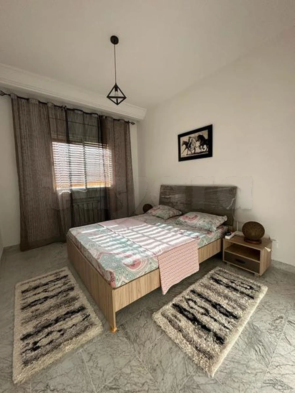 Élégant Studio dans une Résidence Calme à Menzah 7 Bis, photo 1