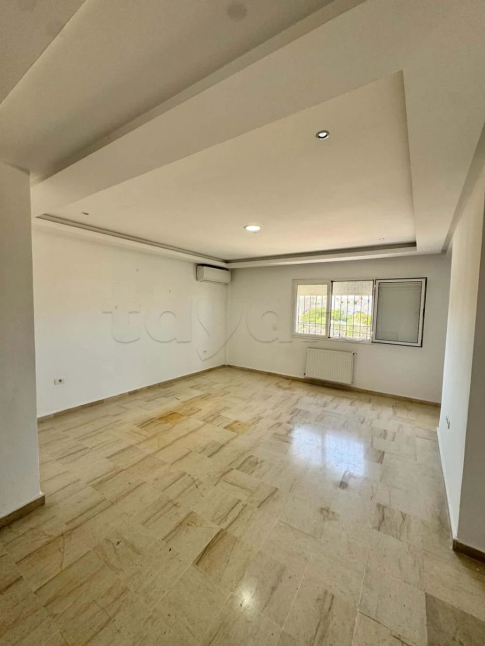 À louer S+3 à Ain Zaghouan – Résidence privée, photo 1