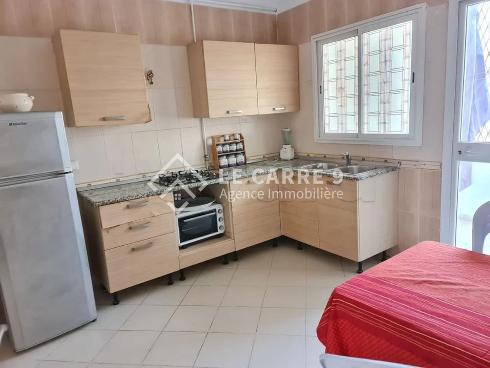 A louer un s+3 meublé à cité les palmerais, photo 3