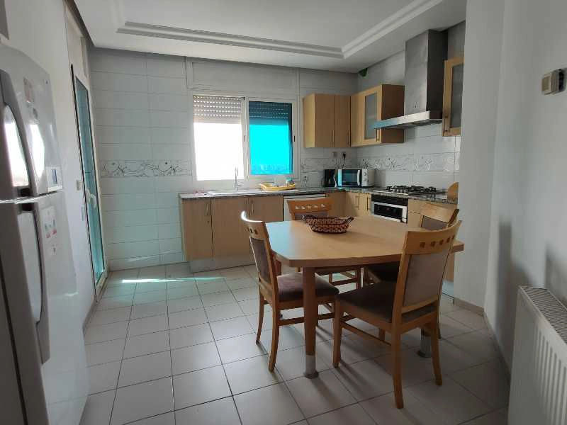 appartement s+2
prix 180 dt la nuit avec
minimum 3 nuits
s+3 a 220 dt la nuitée ., photo 4