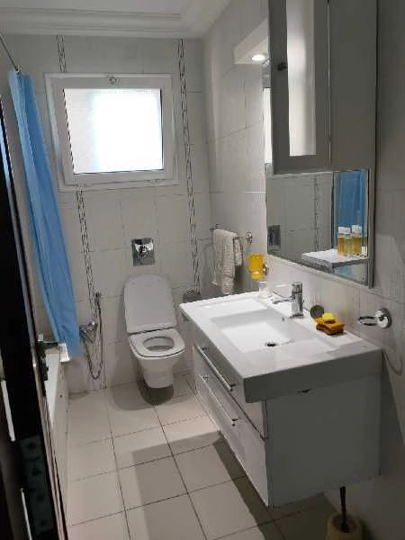 appartement s+2
prix 180 dt la nuit avec
minimum 3 nuits
s+3 a 220 dt la nuitée ., photo 3