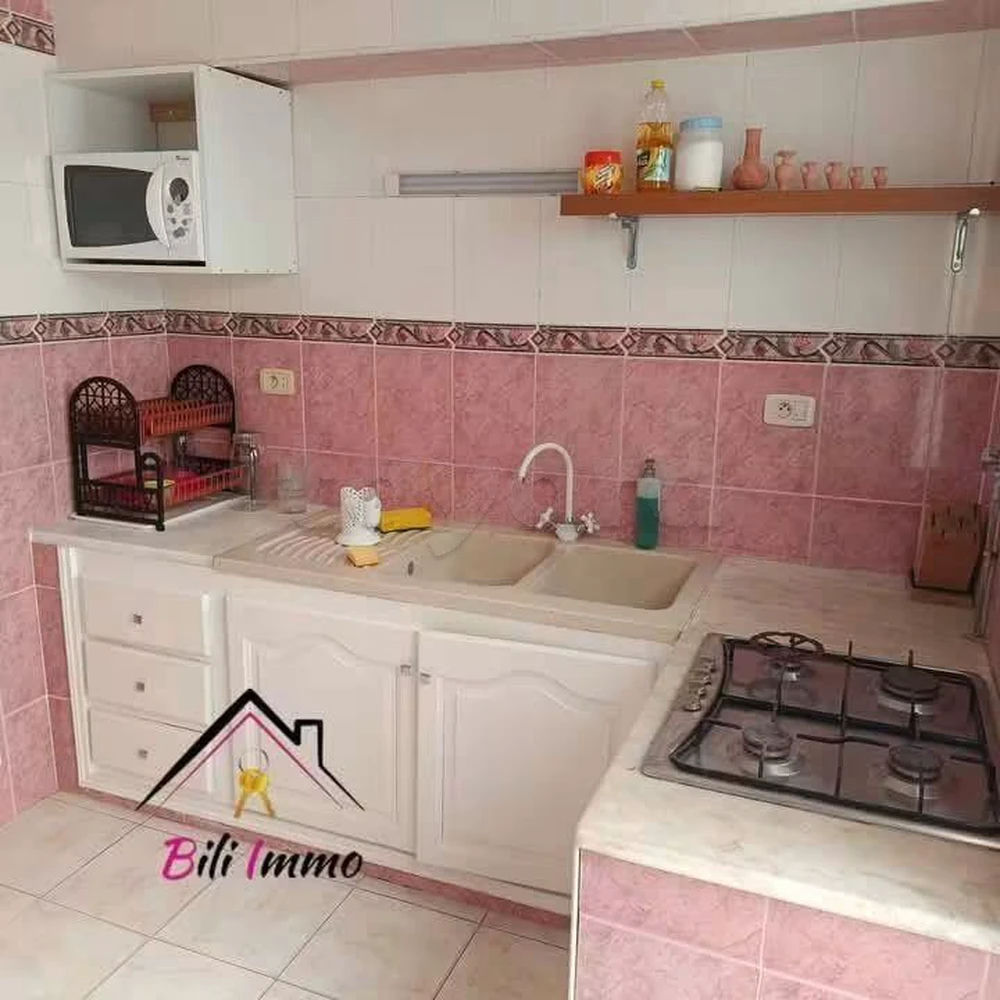 للكراء دار عربي مؤثثة s+2, photo 3