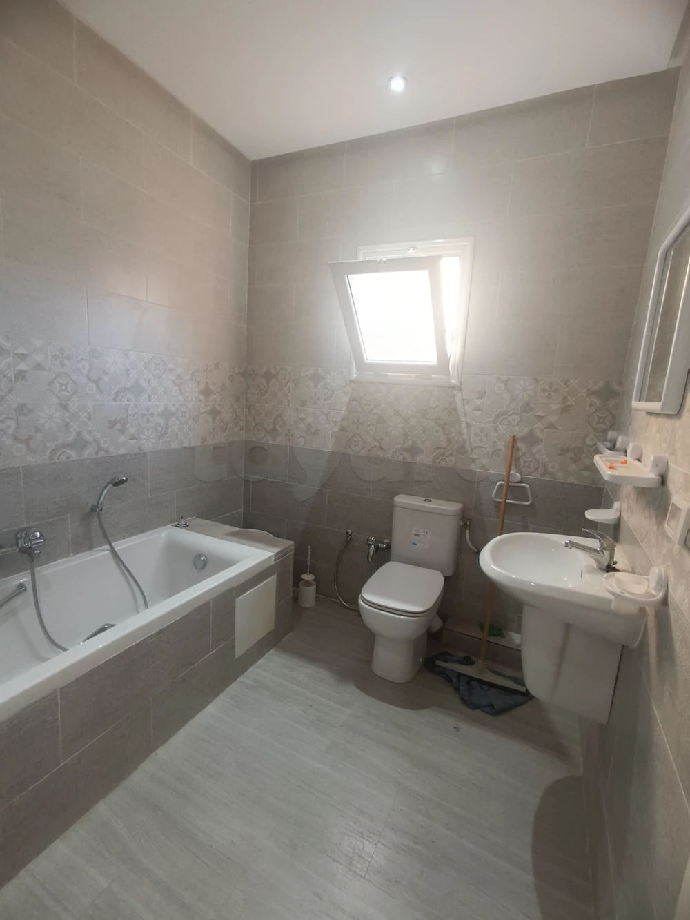 A louer appartement S+3, photo 4