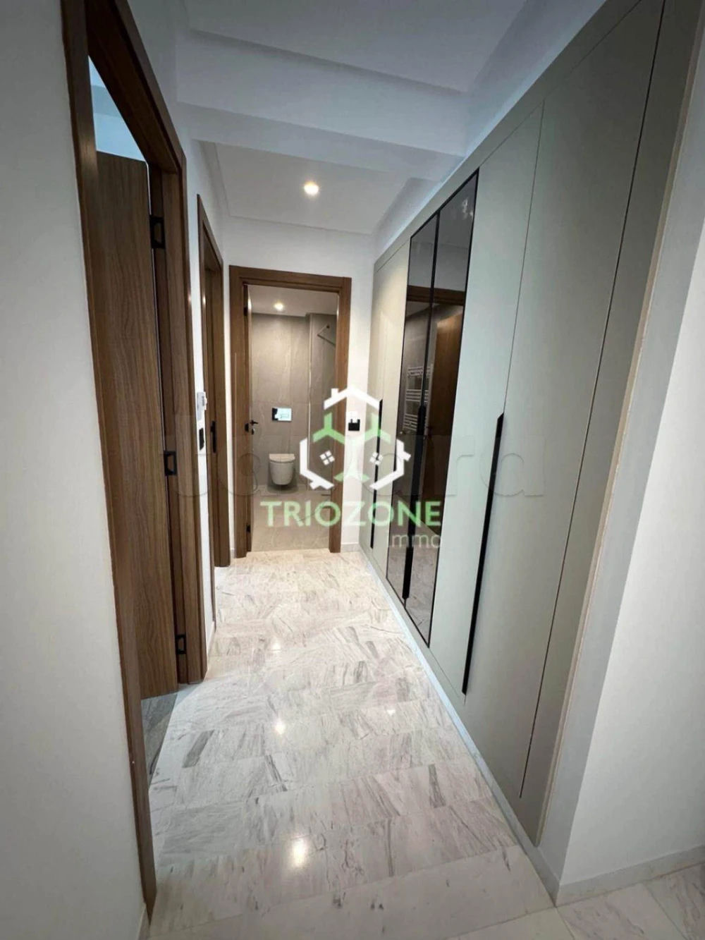 A louer appartement S+2 très haut standing jamais habité à Ain zaghouan, photo 3