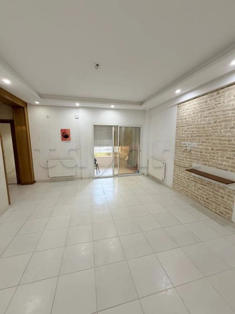 a louer un bel appartement s3 haut standing avec parking sous sol a sahloul4, صورة 3