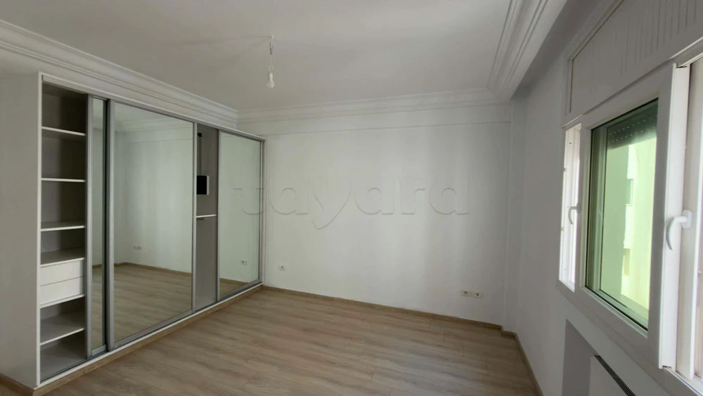 À LOUER – APPARTEMENT S+3 À MENZAH 7 BIS AVEC PARKING SS, photo 1