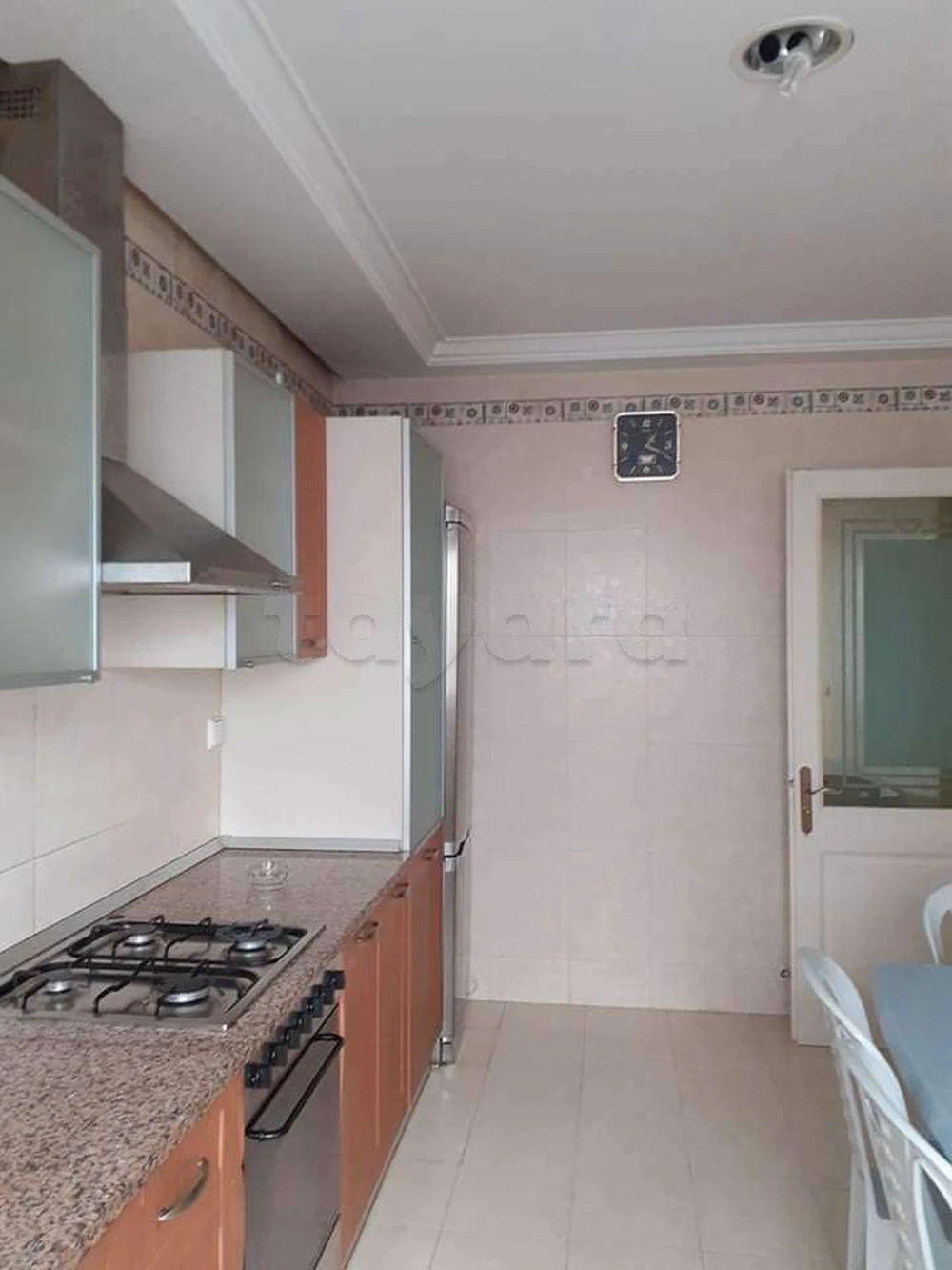studio richement meublé ,climatisé à louer par jour :Ariana cité Ennasr28438873, صورة 4
