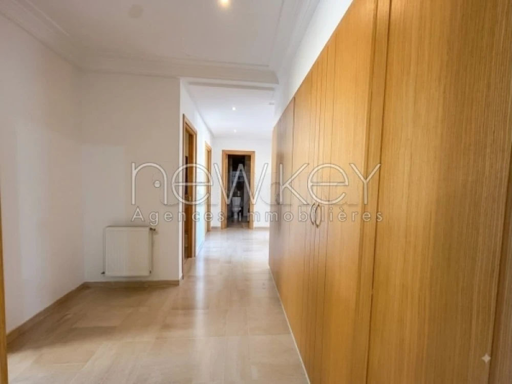 Appartement S+3 à louer prés du parc La Soukra, photo 3
