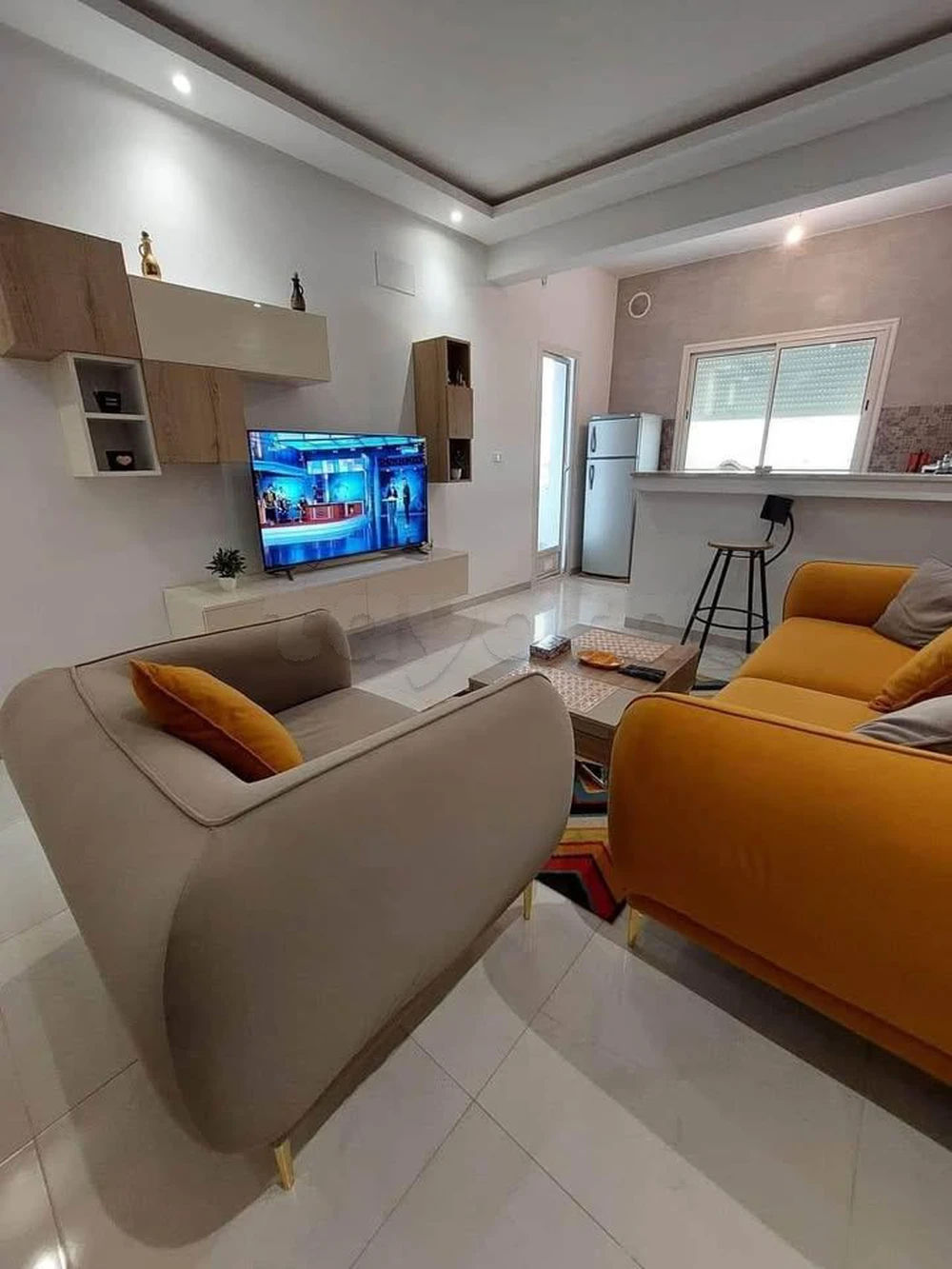 location par jour S+2 appartement meublé location par nuitée face monoprix S+1 ennasr
s1 s2 S+1, photo 2