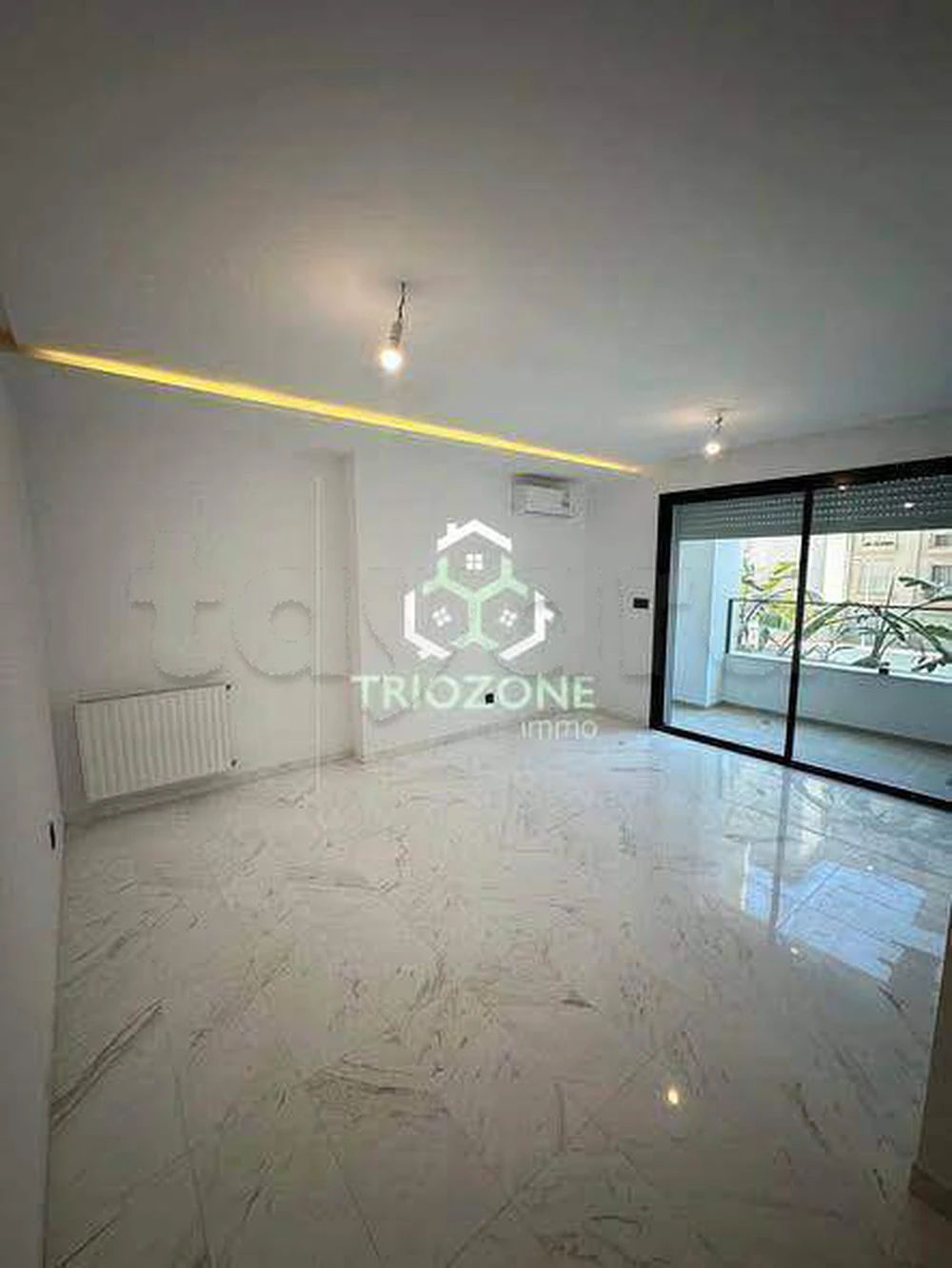 A louer appartement S+2 très haut standing jamais habité à Ain zaghouan, photo 2
