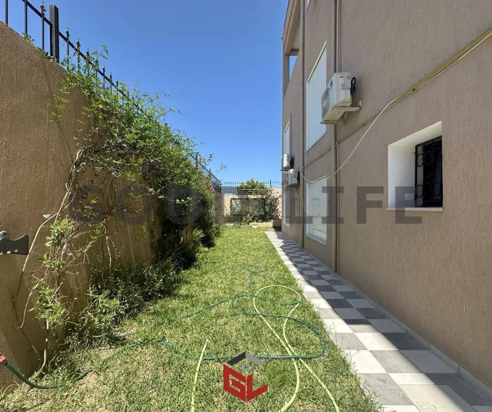 A Louer S+3 avec Jardins à Gammarth Supérieur, photo 2