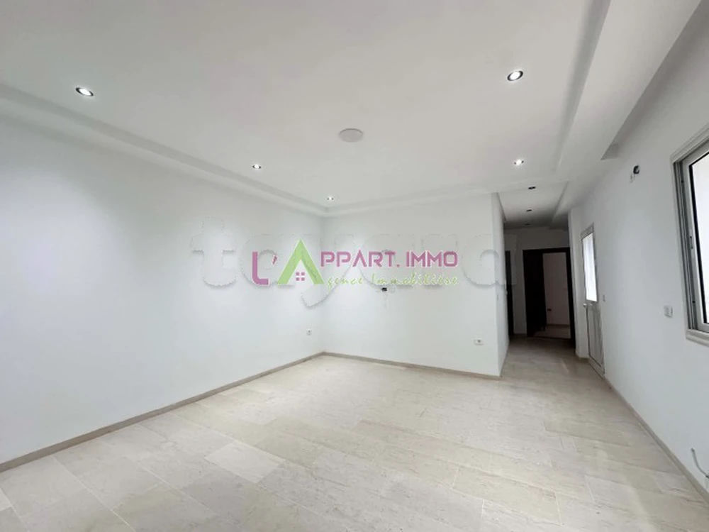 Appartement S+2 Ezzahra route Rades, photo 1