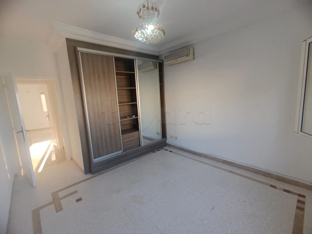 A louer appartement S+3, photo 5