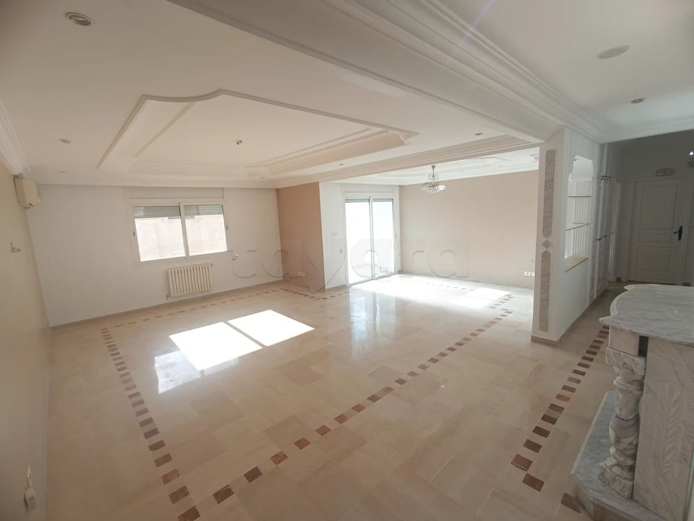 A louer appartement S+3, photo 1