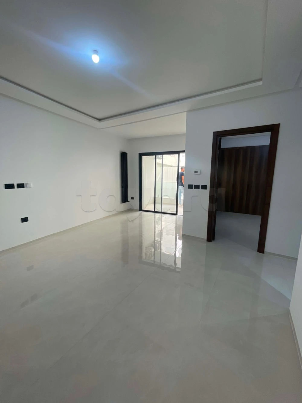 🏡 À LOUER – S+1 NEUF JAMAIS HABITÉ À ENNASR 2, photo 3