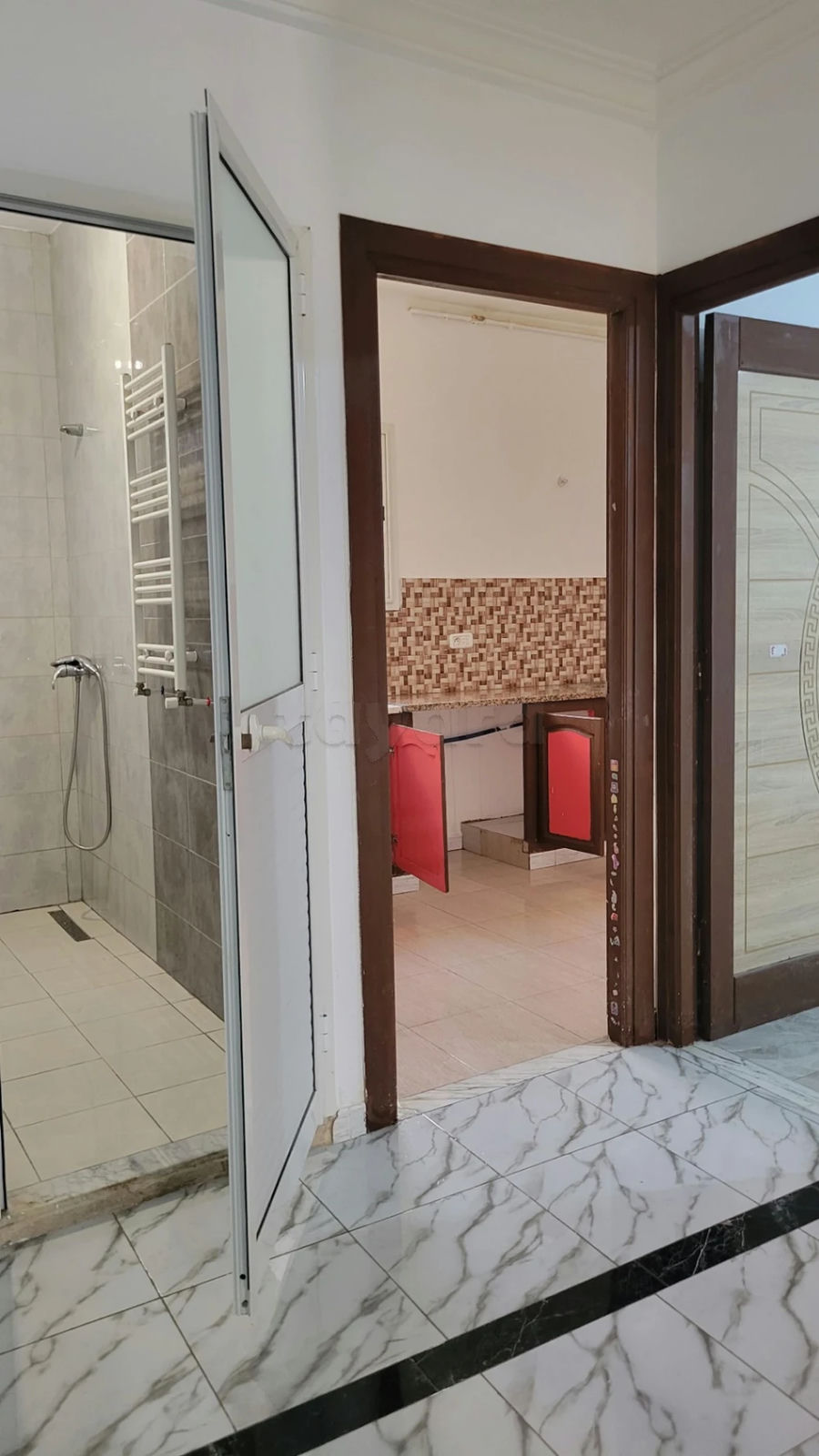 À louer un appartement s+2 à Ain Zaghouan, صورة 3