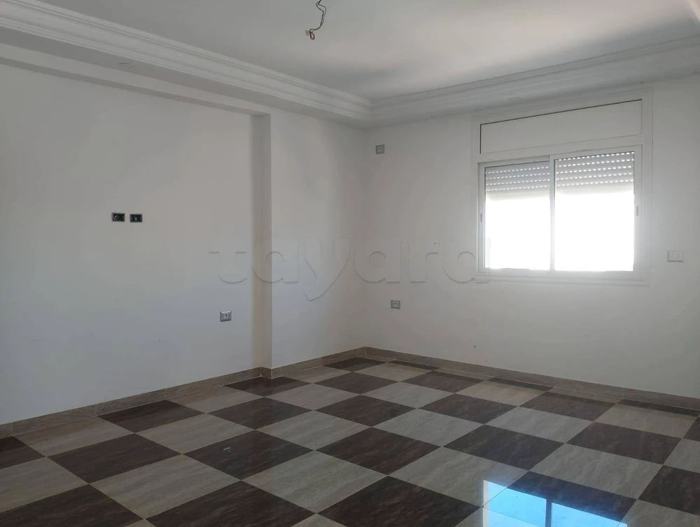 A LOUER UN APPARTEMENT S+3 HST A EZZAHRA LOULIJA AVEC PLACE DE PARKING, photo 3