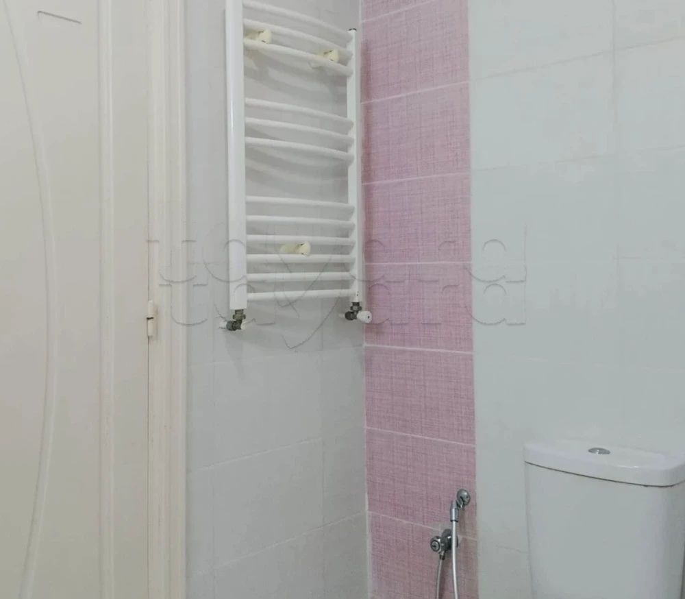 À louer un appartement s+2 à cité El wahat, photo 4