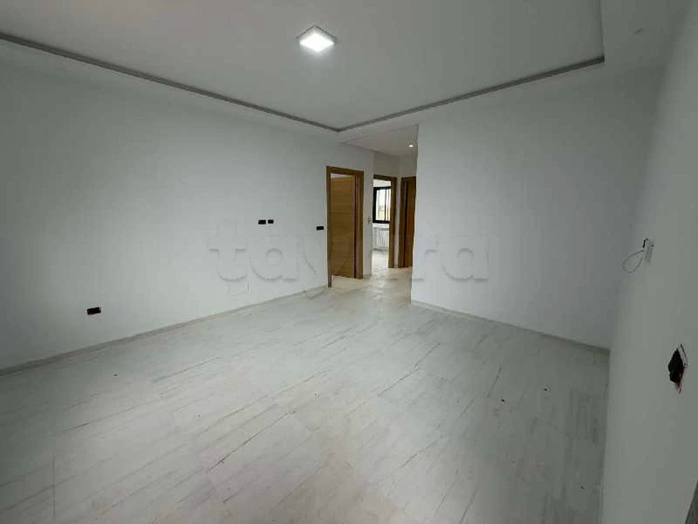 ENNKHILETE - ARIANA: APPARTEMENT S+2 NEUF A LOUER, صورة 2